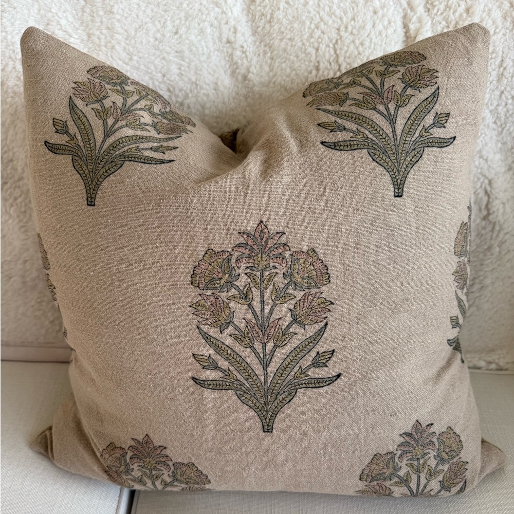 Pottery Barn Elinor Floral Mughal Reversible Pillow Cover, 20x20" (Cover only)